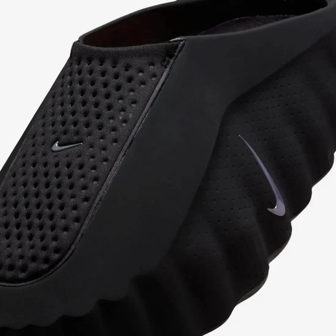 Nike Mind 001 Black Hyper Crimson
