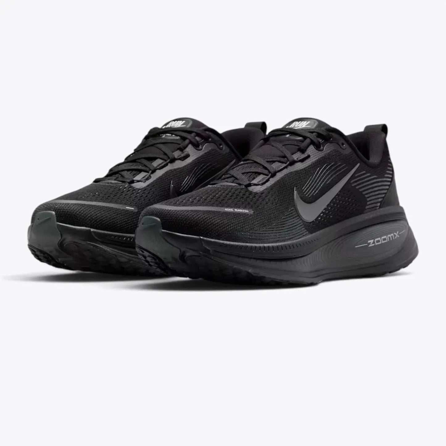 Nike Vomero 18 Triple Black