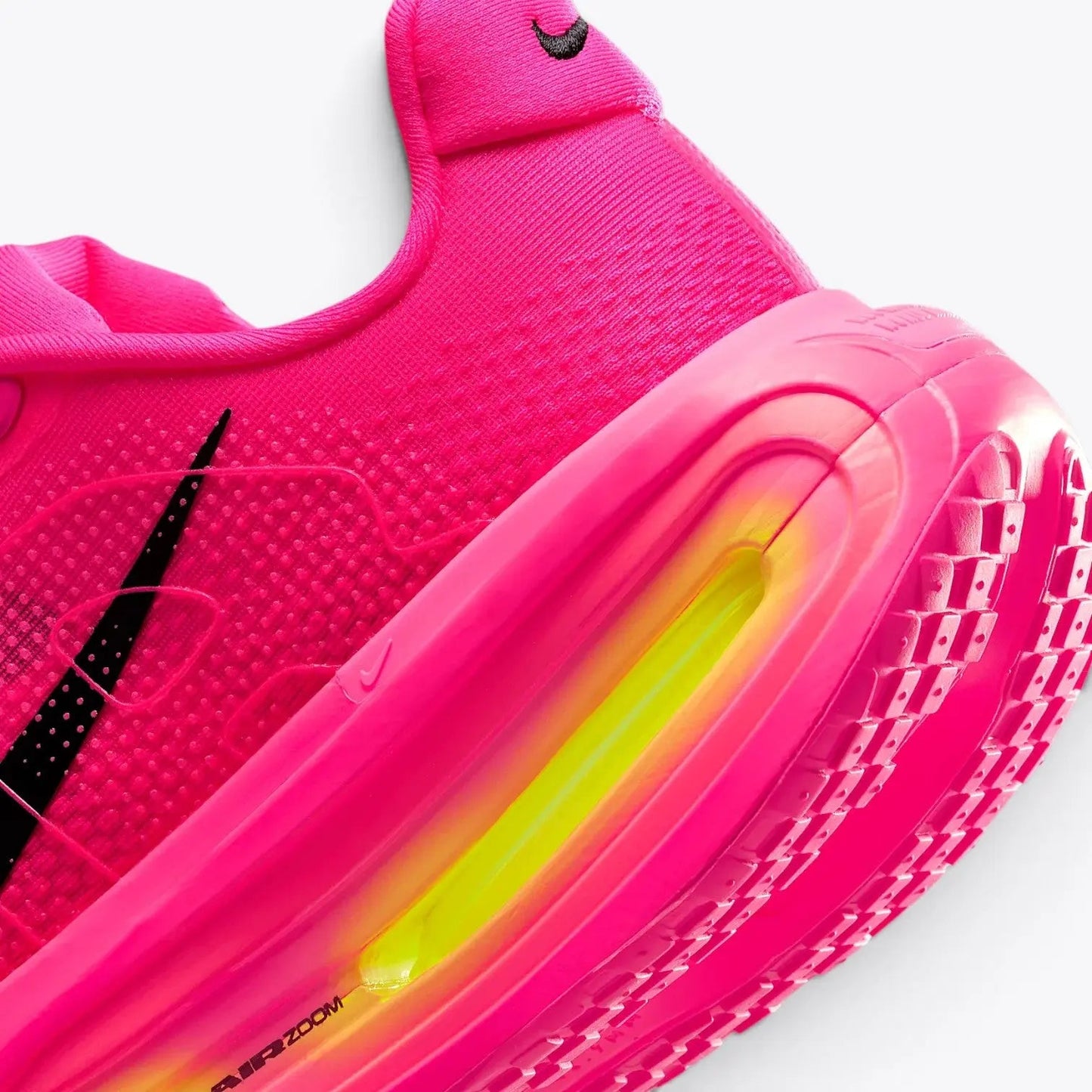 Nike Vomero Premium Hyper Pink